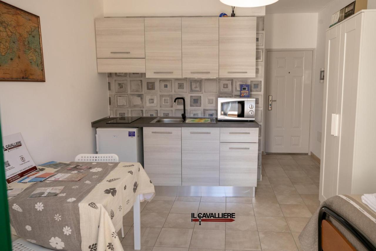 Il Cavalliere Bed & Breakfast Barletta Exterior photo