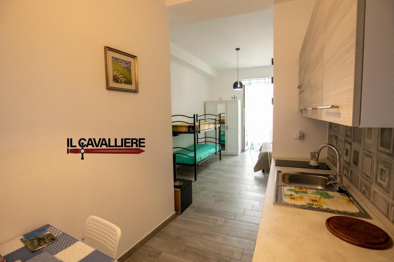 Il Cavalliere Bed & Breakfast Barletta Exterior photo