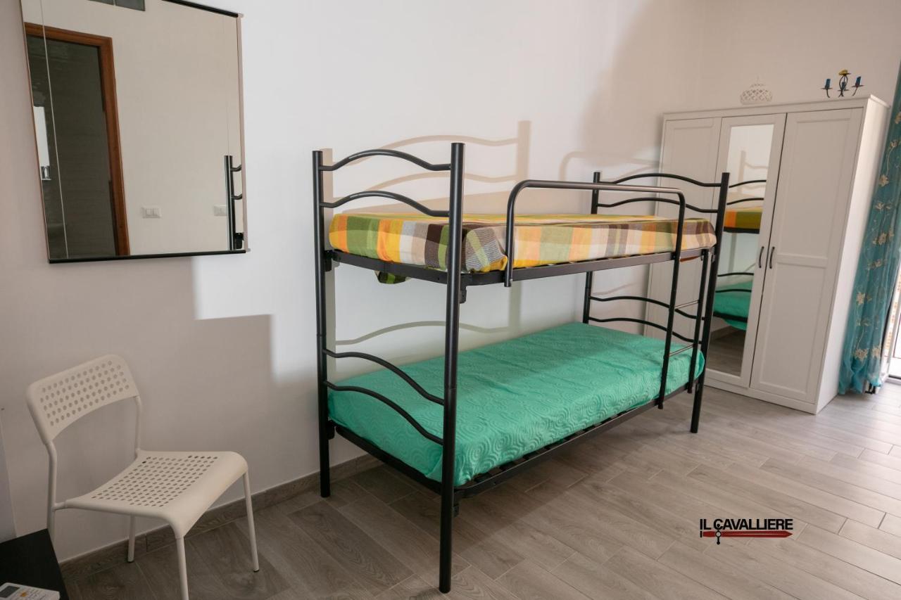 Il Cavalliere Bed & Breakfast Barletta Exterior photo